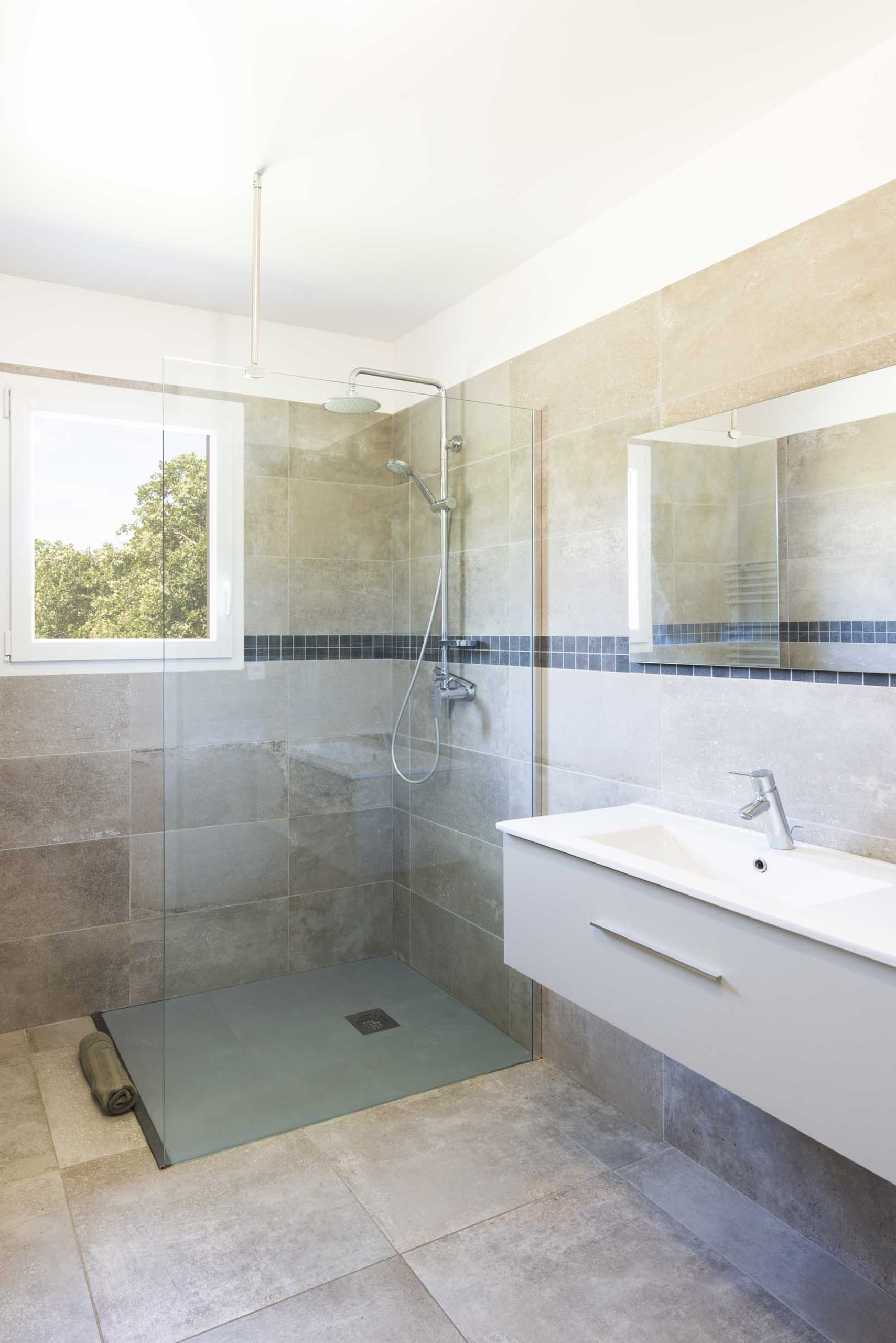 Communication camping